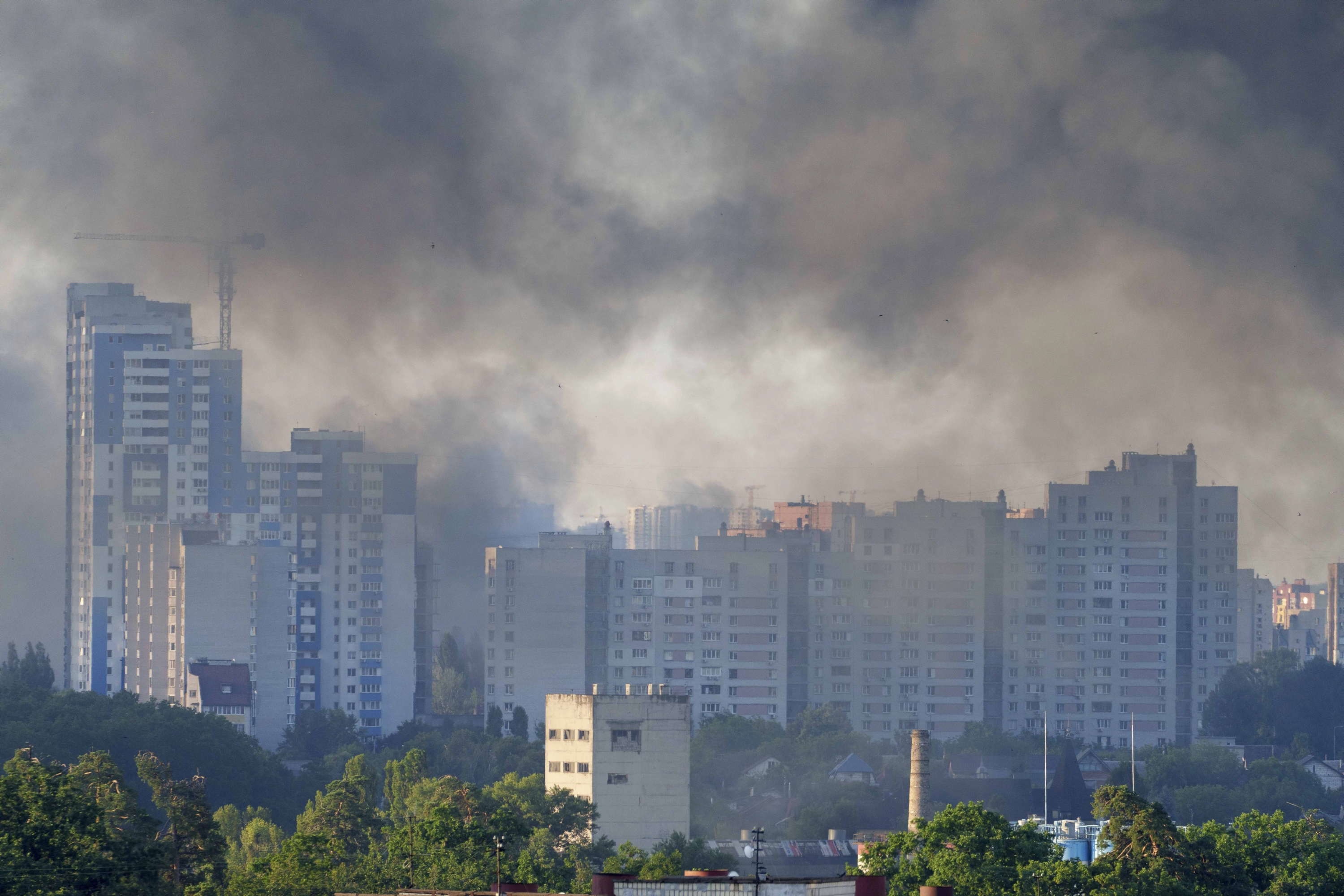 Columnas de humo en Kiev tras el último ataque ruso.