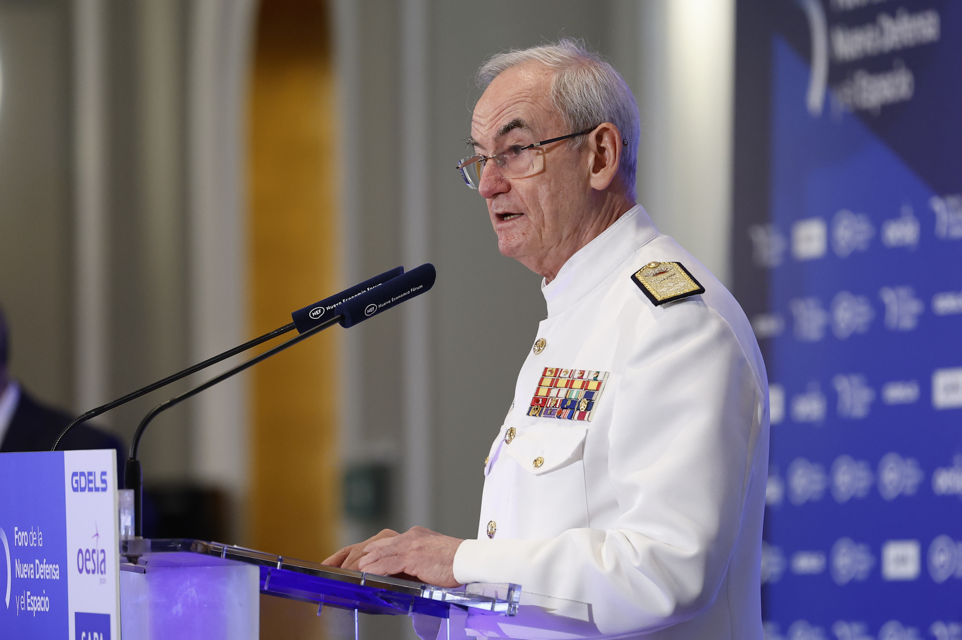 MADRID (ESPAÑA), 09/07/2025.- El almirante general Teodoro Esteban López Calderón, jefe del Estado Mayor de la Defensa, durante un desayuno informativo celebrado este miércoles en Madrid. EFE/ Chema Moya