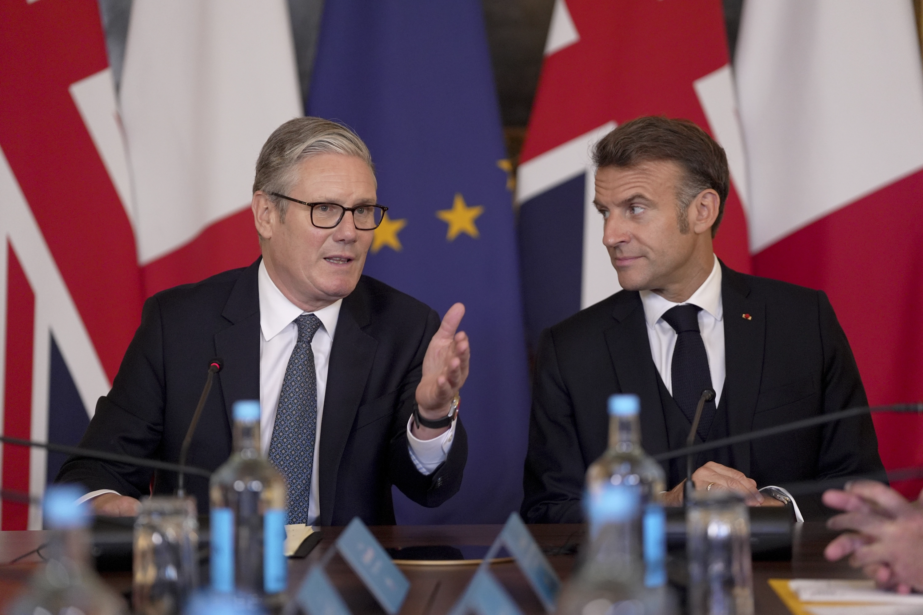 El primer ministro británico, Keir Starmer, y el presidente francés, Emmanuel Macron.