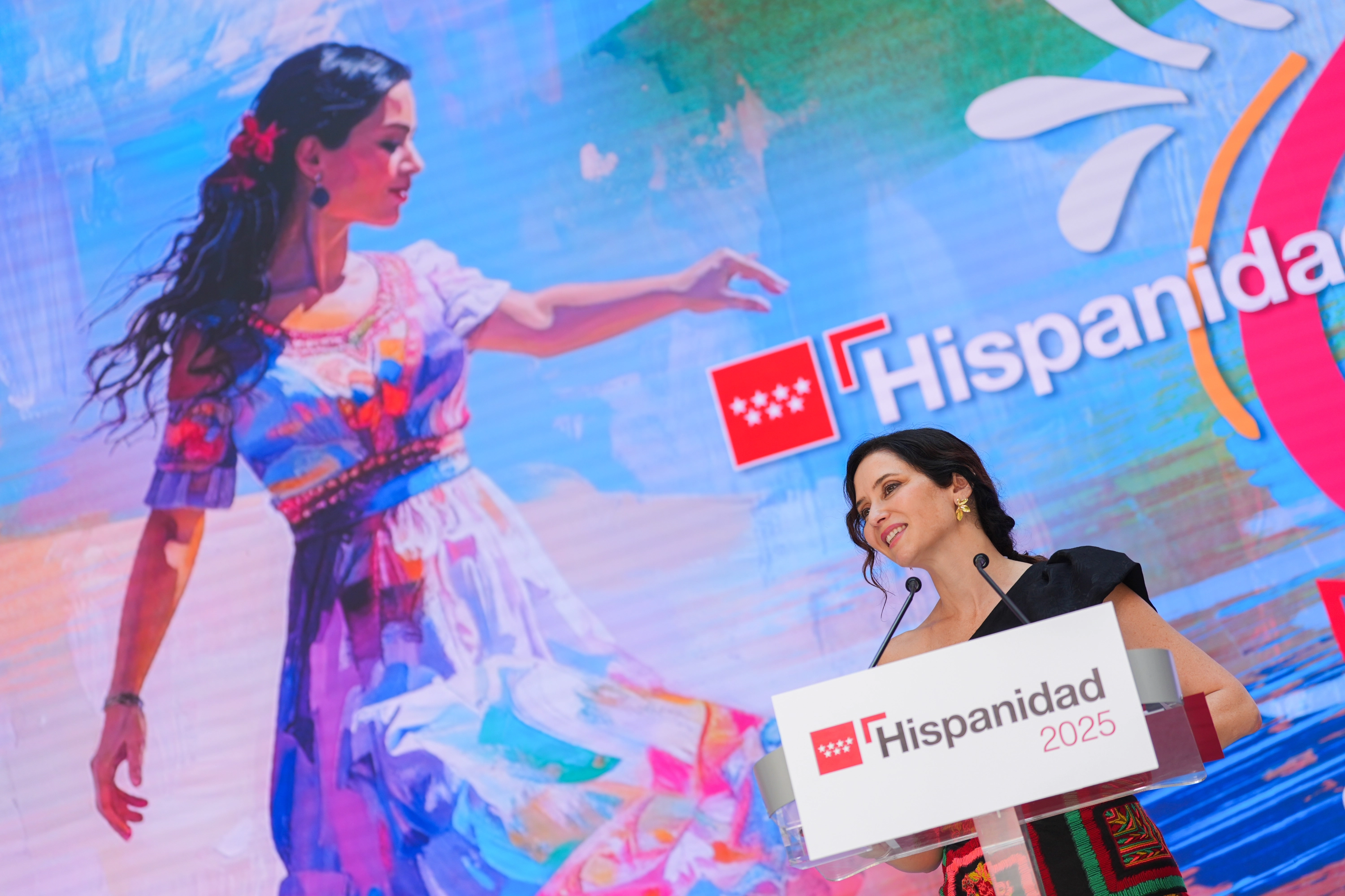 La presidenta de la Comunidad de Madrid, Isabel Díaz Ayuso, durante la presentación de la Hispanidad 2025.
