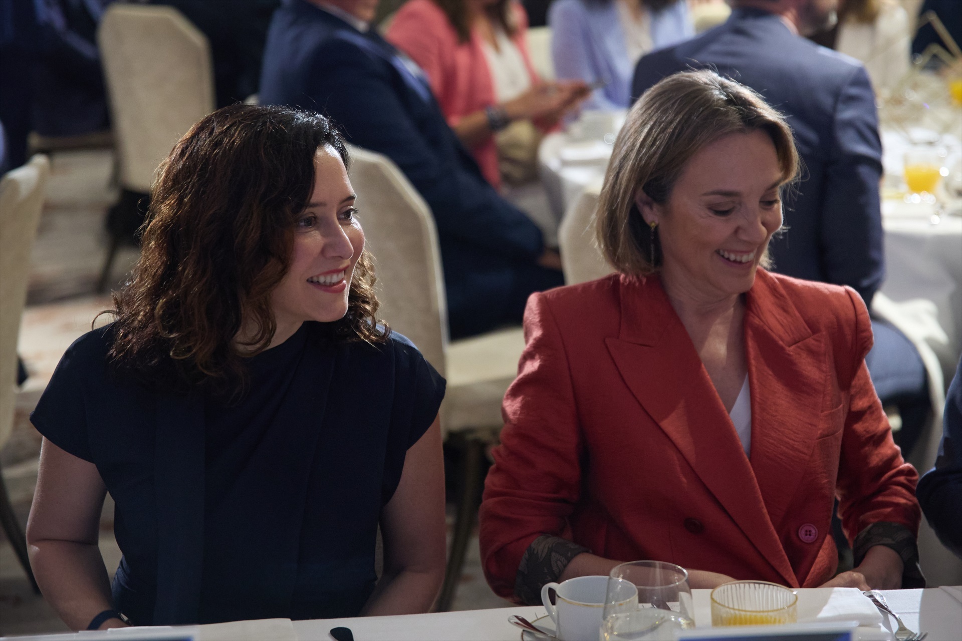 (Foto de Archivo) La Presidente de la Comunidad de Madrid, Isabel Díaz Ayuso (i) y la Secretaria General del Pp, Cuca Gamarra (D), Durante Une DeSayuno Informado Sobre La Futura Ley de Enseñanzas Superiores, Universidades e Universidades, Universidade, Madenc, CiEnct, CiEnct. Mayo de 2025, en Madrid (España). El Desayuno Ha Sido Organizado por Fórum Europa. Jesús Hellín/Europa Press 12 Mayo 2025; Ayuso; Comunidad de Madrid; Ley; Enseñanzas Superiores 12/5/2025